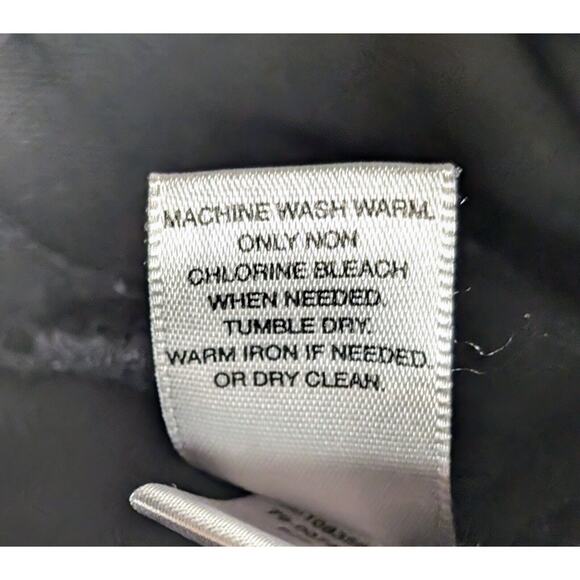 White House Black Market Mid-Rise Slim Crop Pants Black 12S - Picture 7 of 7